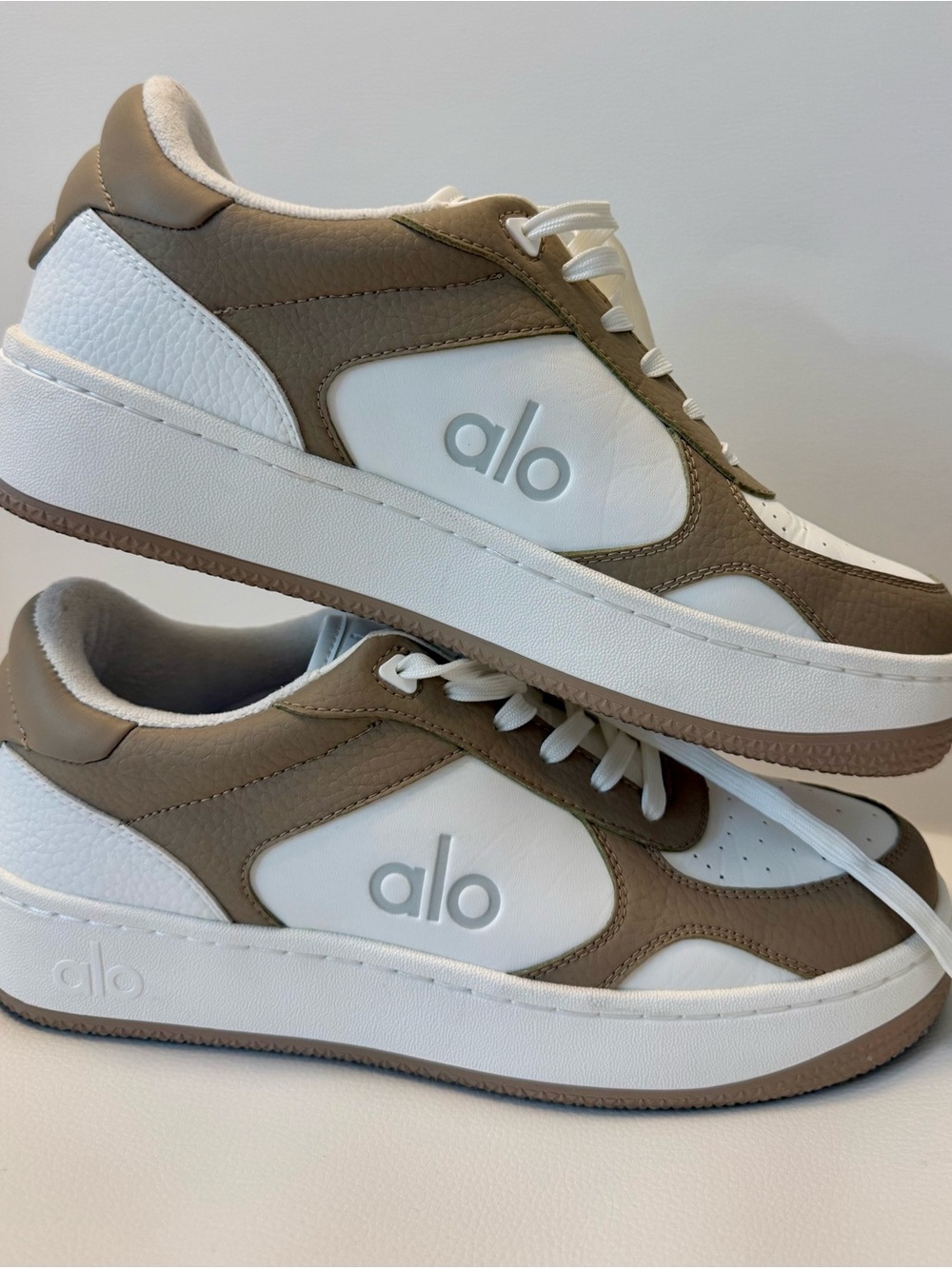 ALO Yoga Women's Taupe and White Athletic Sneakers - Picture 6 of 10
